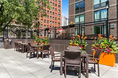 21 W Goethe Street #15A, Chicago, IL 60610 - Photo 19