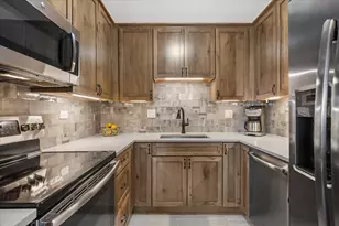 21 W Goethe St, Chicago, IL 60610 - Photo 11