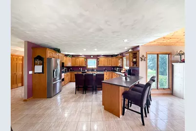 1295 Locust Road, Lee, IL 60530 - Photo 7