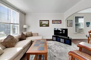 813 N Cuyler Ave, Oak Park, IL 60302 - Photo 7