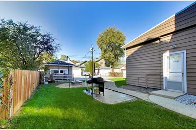 813 N Cuyler Avenue, Oak Park, IL 60302 - Photo 31