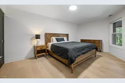 566 Earl Drive, Northfield, IL 60093 - Photo 15