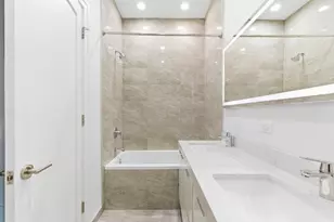 6227 S Ellis Ave, Chicago, IL 60637 - Photo 11