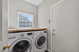 211 Butler Dr, Bartlett, IL 60103 - Photo 21
