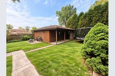 9838 S 81st Avenue, Palos Hills, IL 60465 - Photo 35