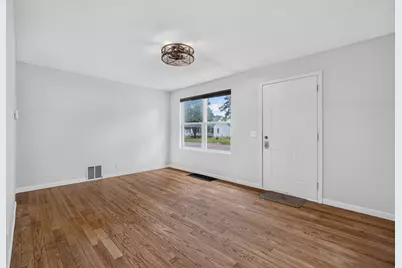 622 14th Street, Rochelle, IL 61068 - Photo 5