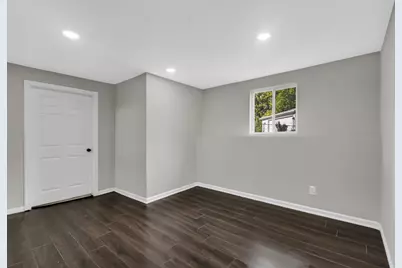 15320 Cherry Lane, Markham, IL 60426 - Photo 17
