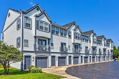 320 Brahms Circle #320, Wheaton, IL 60189 - Photo 1