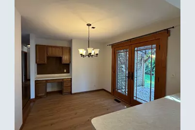 1N710 Newton Avenue, Glen Ellyn, IL 60137 - Photo 7