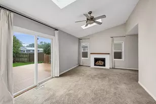 1N325 Tamarack Dr, Winfield, IL 60190 - Photo 11