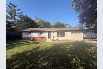 169 Shawnee Drive, Carol Stream, IL 60188 - Photo 1