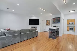 4716 S Ingleside Ave, Chicago, IL 60615 - Photo 3