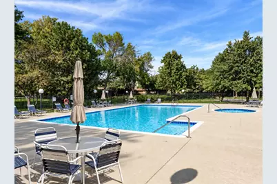 3028 Lexington Lane, Glenview, IL 60026 - Photo 19