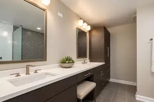 3028 Lexington Ln, Glenview, IL 60026 - Photo 11