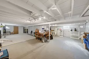 8300 Long Ave, Burbank, IL 60459 - Photo 27