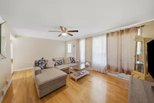 8300 Long Ave, Burbank, IL 60459 - Photo 7