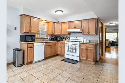 7828 W Addison Street, Chicago, IL 60634 - Photo 15