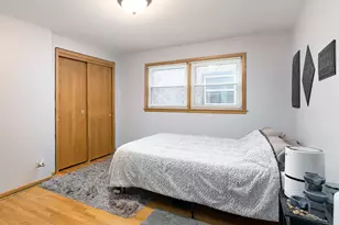 7828 W Addison St, Chicago, IL 60634 - Photo 17
