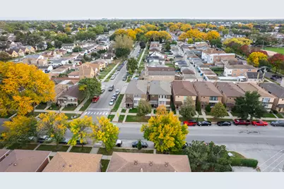7828 W Addison Street, Chicago, IL 60634 - Photo 3