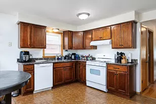 7828 W Addison St, Chicago, IL 60634 - Photo 9