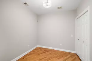 3250 N Lincoln Ave, Chicago, IL 60657 - Photo 19