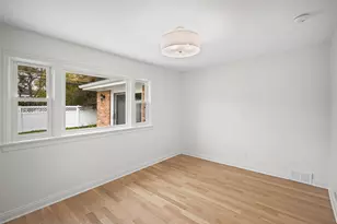 624 S Madison Ave, La Grange, IL 60525 - Photo 13