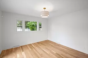 624 S Madison Ave, La Grange, IL 60525 - Photo 9