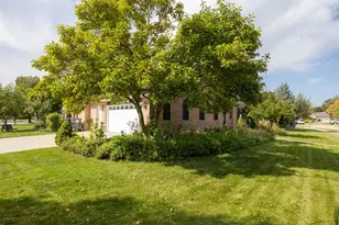 8824 Terry Dr, Orland Park, IL 60462 - Photo 33