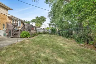661 Winston Dr, Melrose Park, IL 60160 - Photo 27