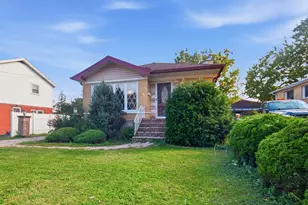 5825 W Maple Ave, Berkeley, IL 60163 - Photo 1