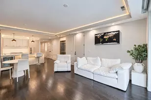 1540 N North Park Avenue, Chicago, IL 60610 - Photo 3