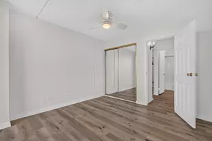 2015 S Finley Road S, Lombard, IL 60148 - Photo 15