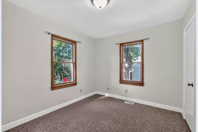 223 Ellen Street, Sycamore, IL 60178 - Photo 19