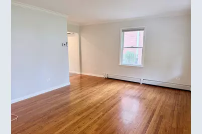 587 Ivy Court, Lake Forest, IL 60045 - Photo 5