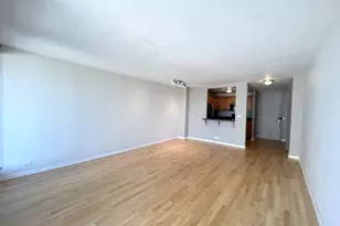 1960 N Lincoln Park W, Chicago, IL 60614 - Photo 9