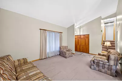 3900 Fairview Avenue, Downers Grove, IL 60515 - Photo 15