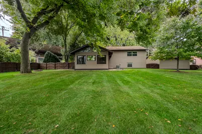 3900 Fairview Avenue, Downers Grove, IL 60515 - Photo 51