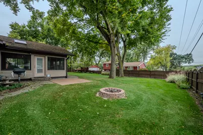 3900 Fairview Avenue, Downers Grove, IL 60515 - Photo 49