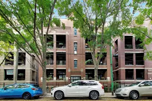 679 N Peoria St, Chicago, IL 60642 - Photo 1