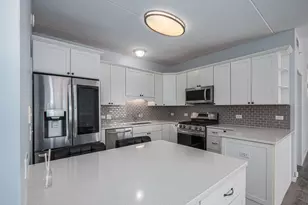 9670 Franklin Ave, Franklin Park, IL 60131 - Photo 3