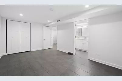 2737 W Lunt Avenue #G, Chicago, IL 60645 - Photo 9