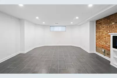 2737 W Lunt Avenue #G, Chicago, IL 60645 - Photo 23