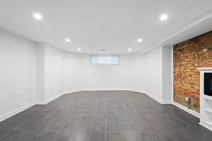 2737 W Lunt Ave, Chicago, IL 60645 - Photo 23