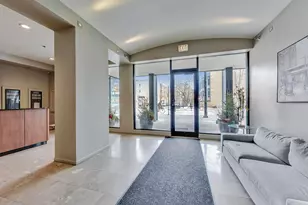 3232 N Halsted St, Chicago, IL 60657 - Photo 21