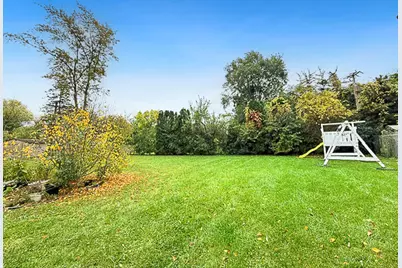 9 Greenwood Court S, Buffalo Grove, IL 60089 - Photo 23