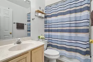 2157 Rossiter Pkwy, Plainfield, IL 60586 - Photo 13