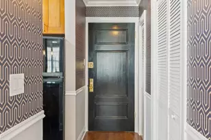 70 E Scott St, Chicago, IL 60610 - Photo 3