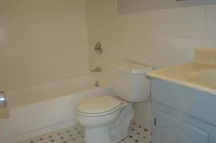 3334 Berwyn Ave, North Chicago, IL 60064 - Photo 11