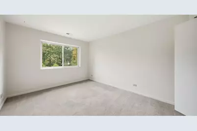705 W Central Road #B1, Mount Prospect, IL 60056 - Photo 7