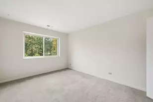 705 W Central Rd, Mount Prospect, IL 60056 - Photo 7